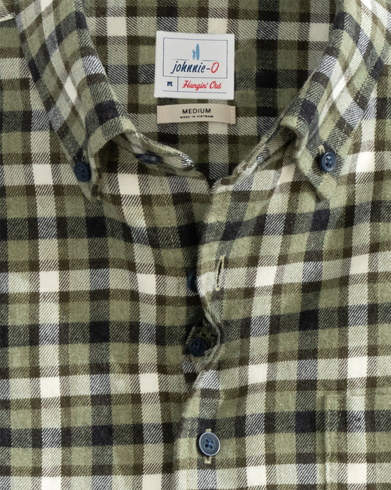 Denali Hangin’ Out Button Up Shirt